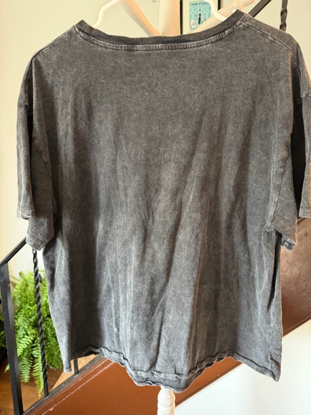 Whitney Houston Graphic Tee - Picture 5 of 5